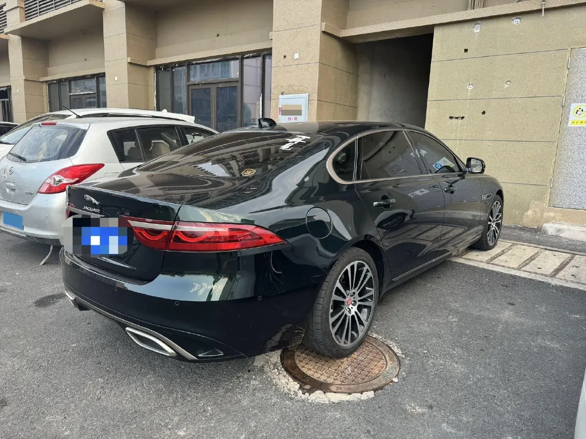 2024 Jaguar XFL 2.0T 250HP L4 8AT,autocango,china used car exporter,china ev exporter,chinese used car exporter,chinese used ev exporter