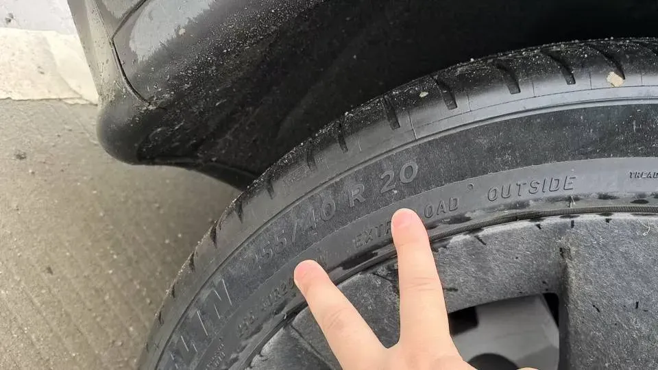 2022 Tesla Model Y BEV 60KWH,autocango,china used car exporter,china ev exporter,chinese used car exporter,chinese used ev exporter