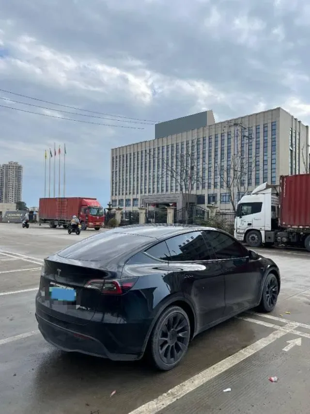 2022 Tesla Model Y BEV 60KWH,autocango,china used car exporter,china ev exporter,chinese used car exporter,chinese used ev exporter