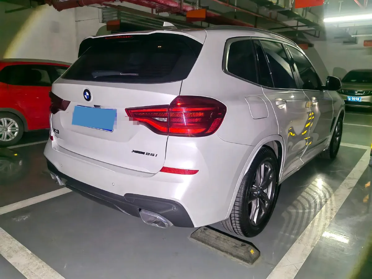 2021 BMW X3 2.0T 184HP L4 8AT,autocango,china used car exporter,china ev exporter,chinese used car exporter,chinese used ev exporter