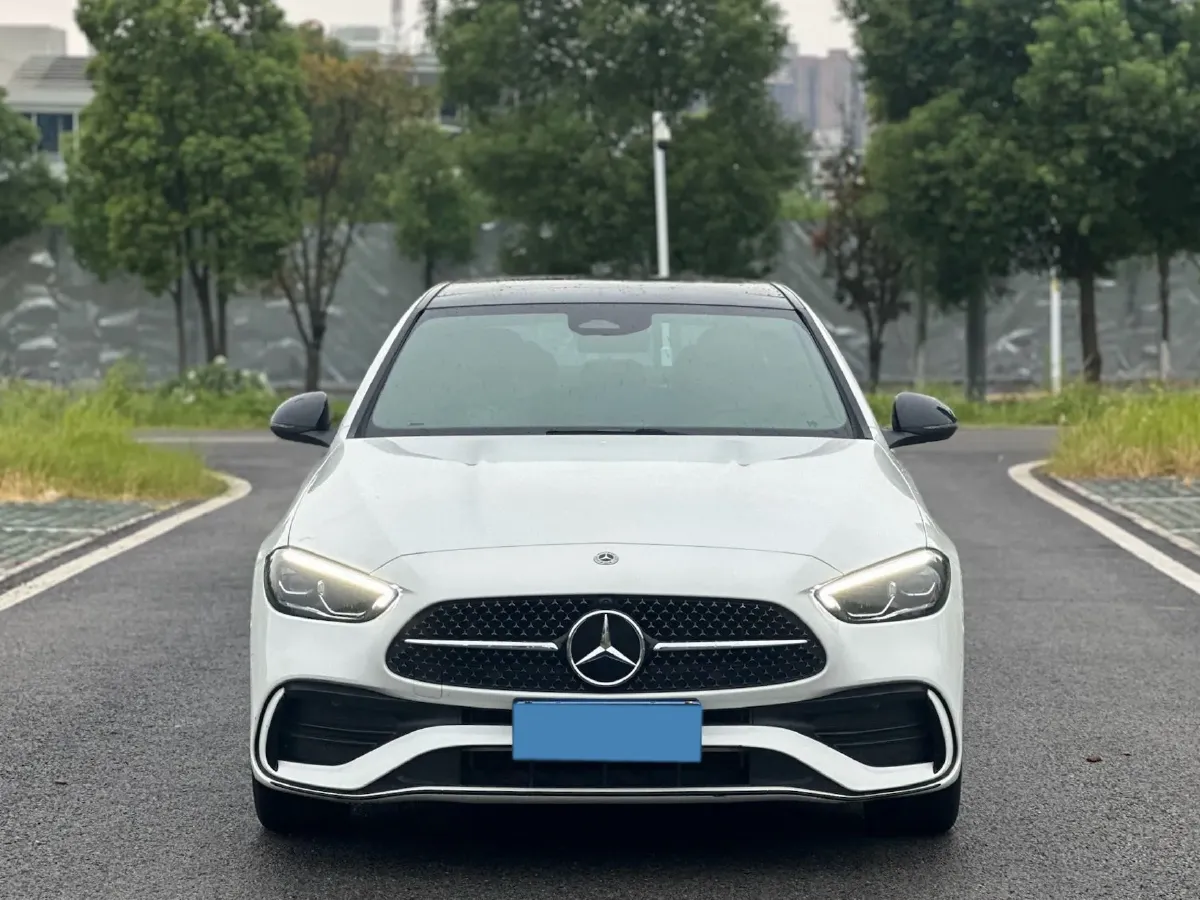 2023 Mercedes-Benz C Class 1.5T 204HP L4 9AT,autocango,china used car exporter,china ev exporter,chinese used car exporter,chinese used ev exporter