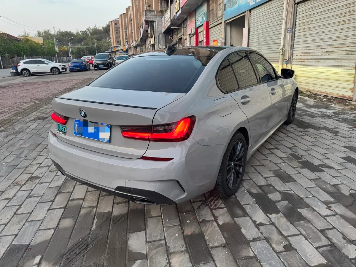 2022 BMW 3 Series 2.0T 184HP L4 8AT,autocango,china used car exporter,china ev exporter,chinese used car exporter,chinese used ev exporter