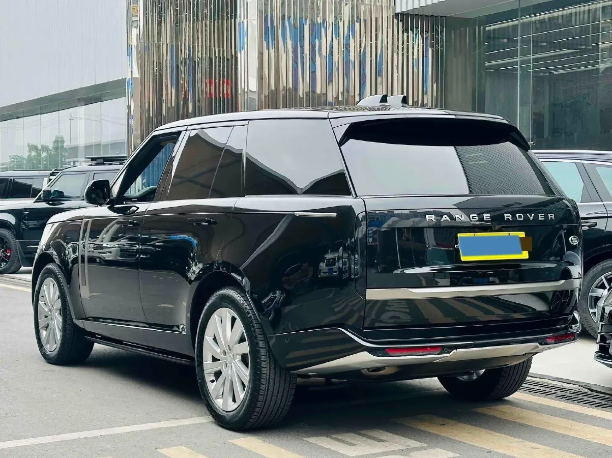 2025 Land Rover Range Rover 3.0T 360HP L6 8AT,autocango,china used car exporter,china ev exporter,chinese used car exporter,chinese used ev exporter