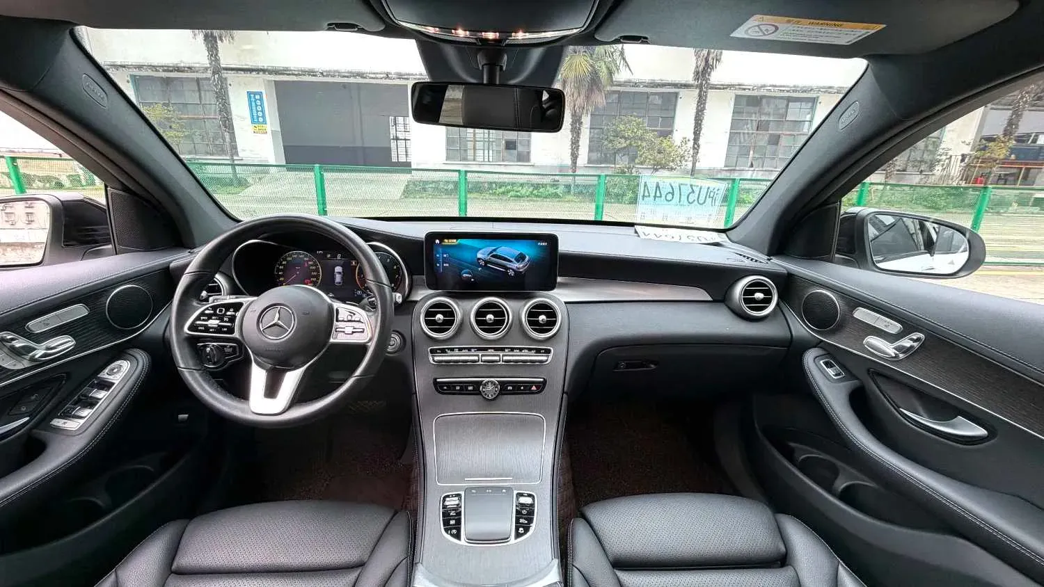 2020 Mercedes-Benz GLC Coupe 2.0T 258HP L4 9AT,autocango,china used car exporter,china ev exporter,chinese used car exporter,chinese used ev exporter