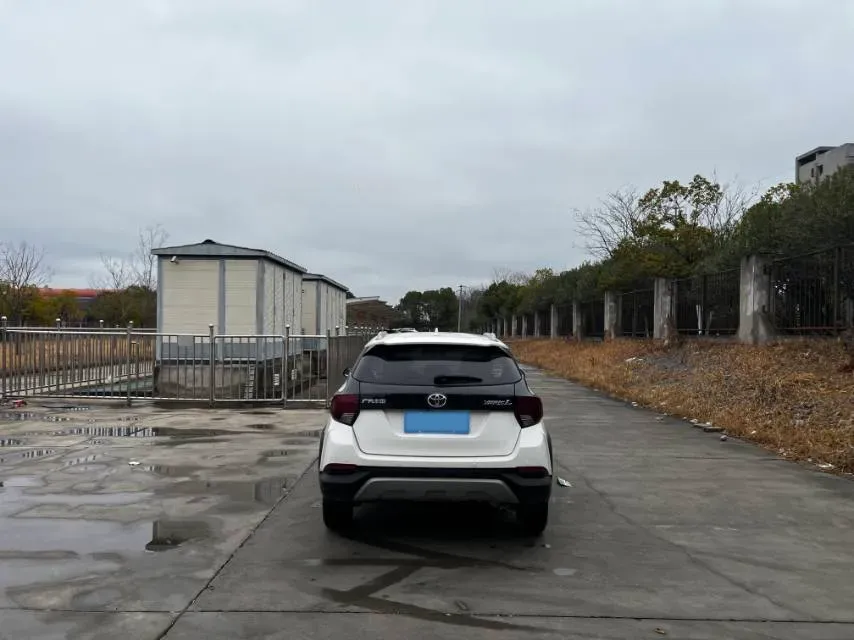 2022 Toyota Yaris L 1.5L 112HP L4 CVT,autocango,china used car exporter,china ev exporter,chinese used car exporter,chinese used ev exporter