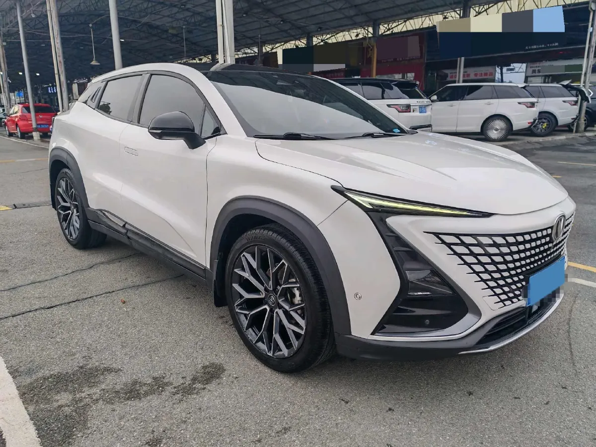 2022 ChangAn UNI-T 1.5T 188HP L4 7DCT,autocango,china used car exporter,china ev exporter,chinese used car exporter,chinese used ev exporter