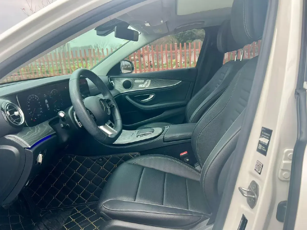 2023 Mercedes-Benz E Class 2.0T 258HP L4 9AT,autocango,china used car exporter,china ev exporter,chinese used car exporter,chinese used ev exporter