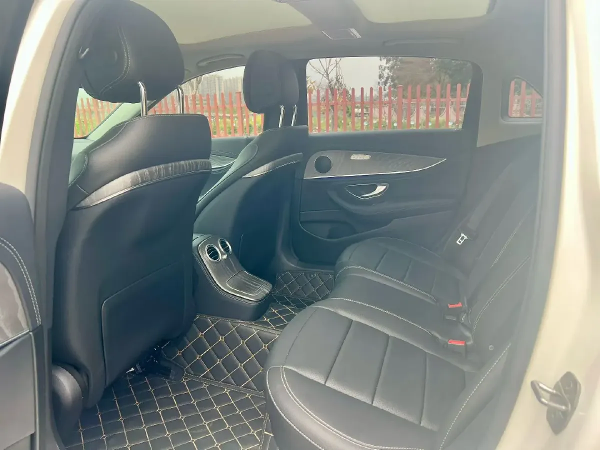 2023 Mercedes-Benz E Class 2.0T 258HP L4 9AT,autocango,china used car exporter,china ev exporter,chinese used car exporter,chinese used ev exporter