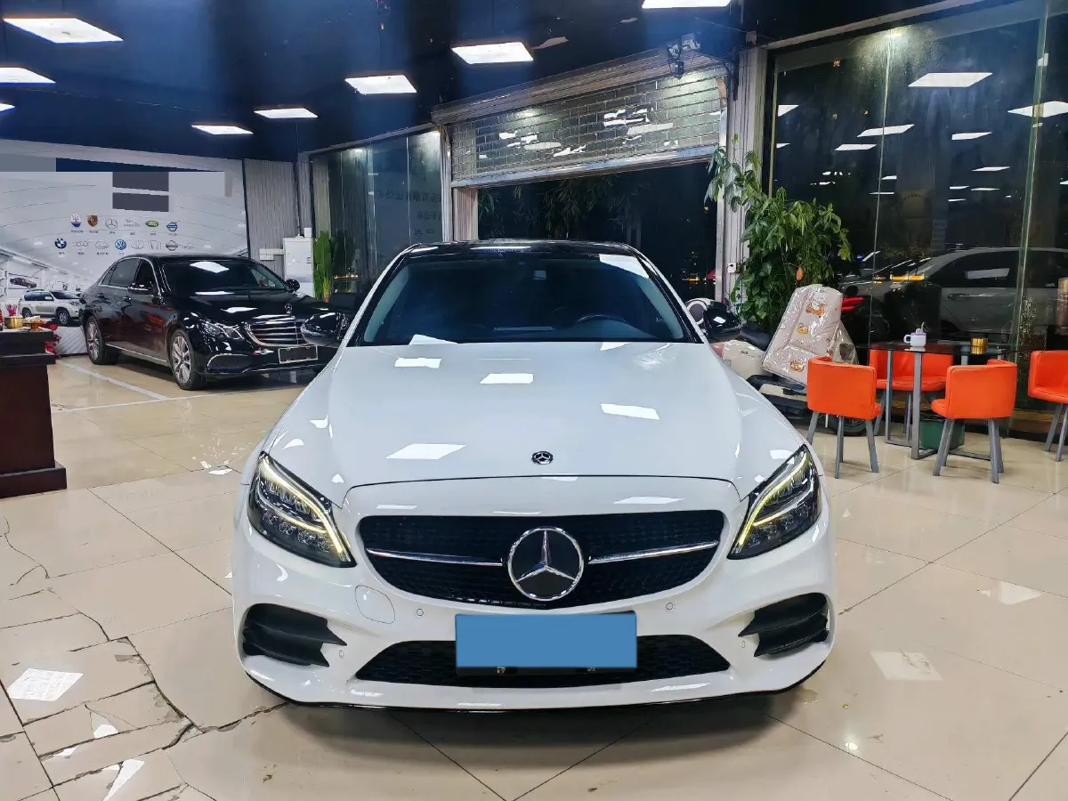 2021 Mercedes-Benz C Class 1.5T 184HP L4 9AT,autocango,china used car exporter,china ev exporter,chinese used car exporter,chinese used ev exporter