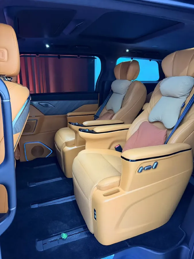 2025 WEY HighMountain 1.5T 170HP L4 4DHT PHEV,autocango,china used car exporter,china ev exporter,chinese used car exporter,chinese used ev exporter