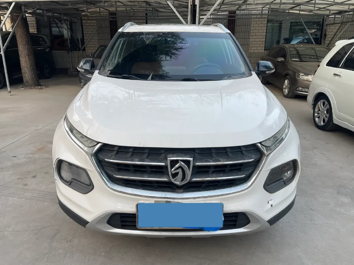 2017 BaoJun 510 1.5L 112HP L4 6MT,autocango,china used car exporter,china ev exporter,chinese used car exporter,chinese used ev exporter