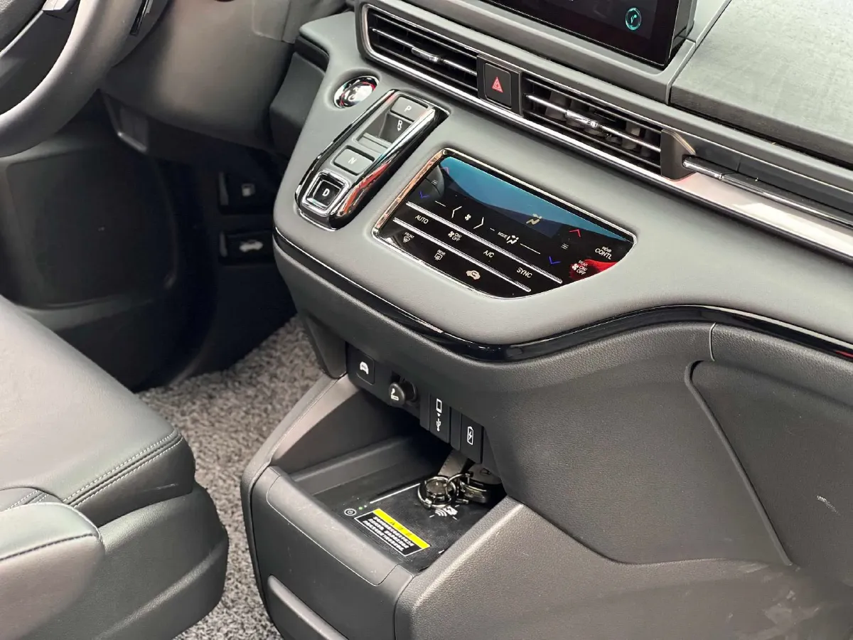 2024 Honda Elysioin 2.0L 146HP L4 E-CVT Hybrid,autocango,china used car exporter,china ev exporter,chinese used car exporter,chinese used ev exporter