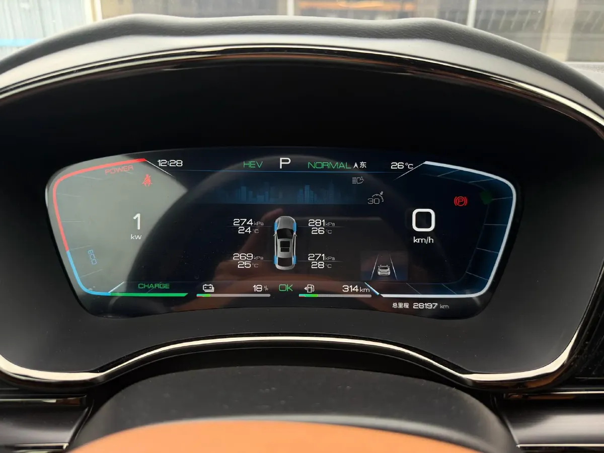 2022 Volkswagen Tiguan L 2.0T 186HP L4 7DCT,autocango,china used car exporter,china ev exporter,chinese used car exporter,chinese used ev exporter