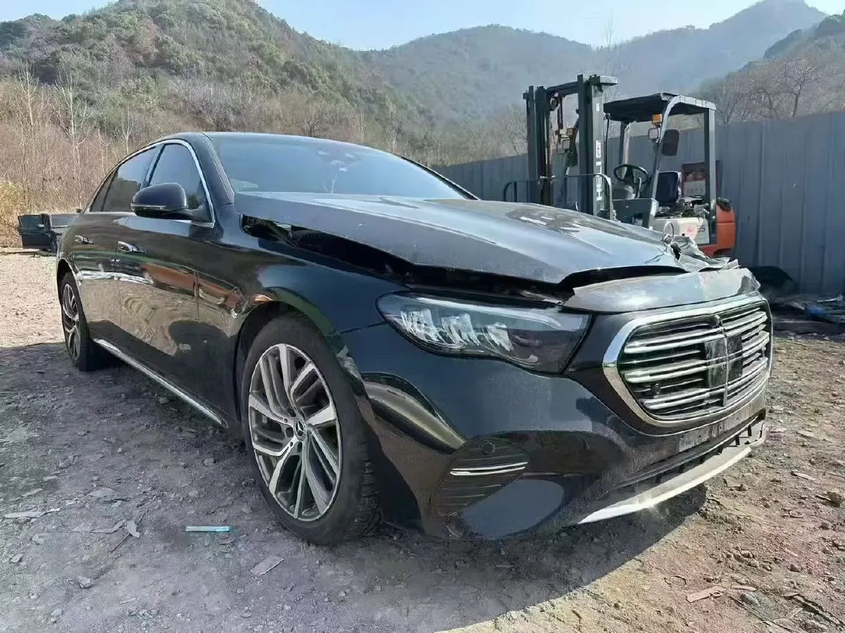 2024 Mercedes-Benz E Class 2.0T 258HP L4 9AT,autocango,china used car exporter,china ev exporter,chinese used car exporter,chinese used ev exporter
