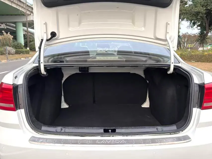 2017 Buick Excelle 1.5L 114HP L4 6AT,autocango,china used car exporter,china ev exporter,chinese used car exporter,chinese used ev exporter