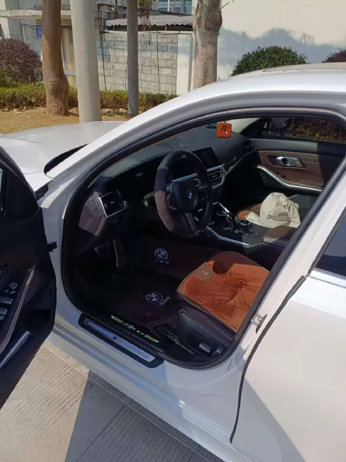 2022 BMW 3 Series 2.0T 156HP L4 8AT,autocango,china used car exporter,china ev exporter,chinese used car exporter,chinese used ev exporter
