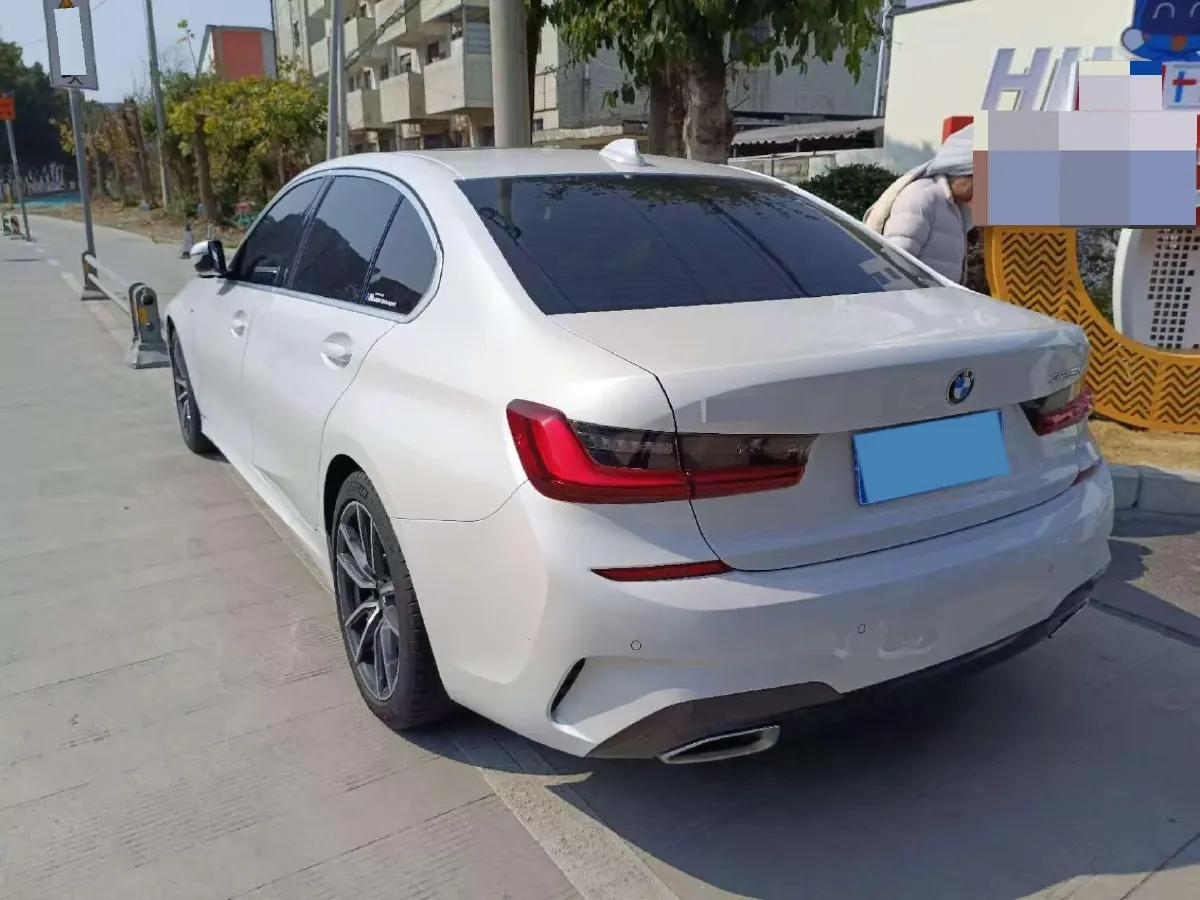 2022 BMW 3 Series 2.0T 156HP L4 8AT,autocango,china used car exporter,china ev exporter,chinese used car exporter,chinese used ev exporter