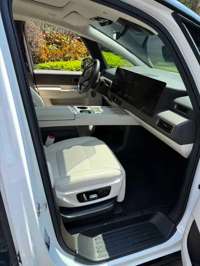 2024 Li MEGA BEV 102.7KWH,autocango,china used car exporter,china ev exporter,chinese used car exporter,chinese used ev exporter