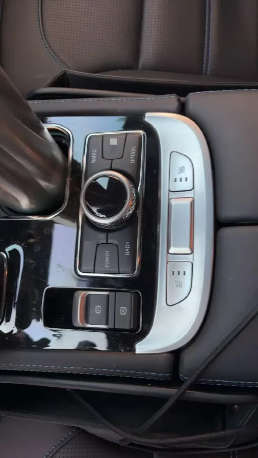 2021 Beijing BJ40 2.0T 163HP L4 8AT,autocango,china used car exporter,china ev exporter,chinese used car exporter,chinese used ev exporter