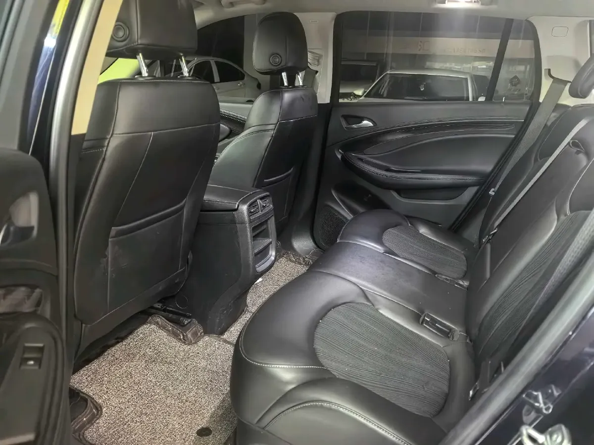 2021 Buick EnvisionPlus 1.5T 169HP L4 7DCT,autocango,china used car exporter,china ev exporter,chinese used car exporter,chinese used ev exporter