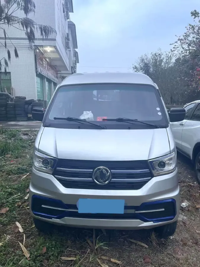 2023 DongFeng DFAC YuFeng 2.3T 143HP L4 6MT,autocango,china used car exporter,china ev exporter,chinese used car exporter,chinese used ev exporter