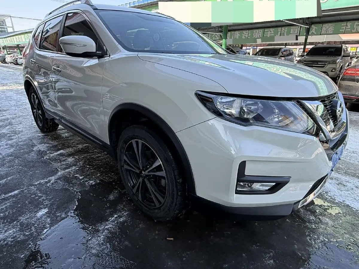 2021 Nissan X-Trail 2.5L 181HP L4 CVT,autocango,china used car exporter,china ev exporter,chinese used car exporter,chinese used ev exporter