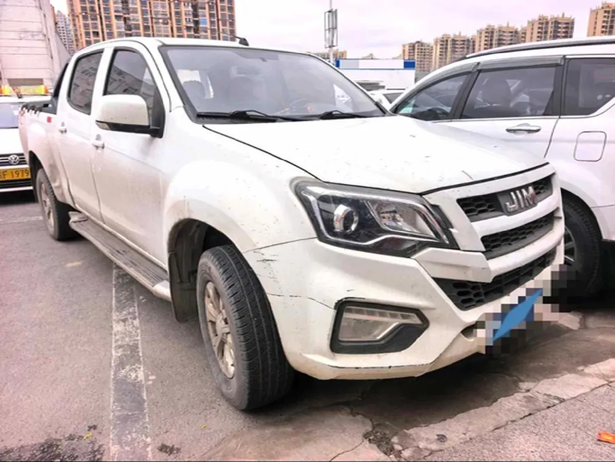 2019 JMC YuHu 5 2.0T 142HP L4 6MT,autocango,china used car exporter,china ev exporter,chinese used car exporter,chinese used ev exporter