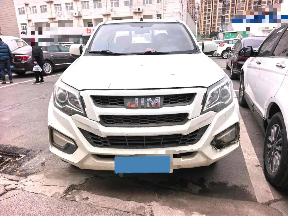 2019 JMC YuHu 5 2.0T 142HP L4 6MT,autocango,china used car exporter,china ev exporter,chinese used car exporter,chinese used ev exporter