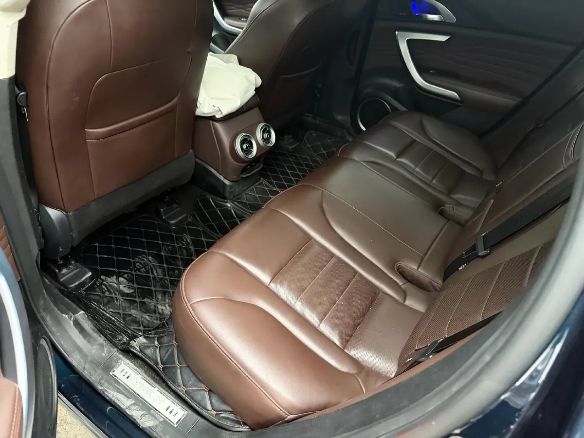 2020 WEY VV7 2.0T 227HP L4 7DCT,autocango,china used car exporter,china ev exporter,chinese used car exporter,chinese used ev exporter