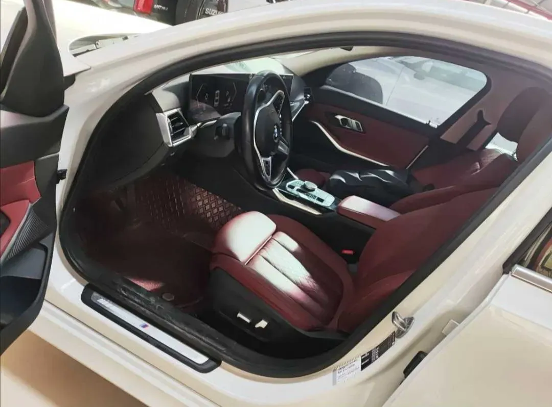 2023 BMW 3 Series 2.0T 156HP L4 8AT,autocango,china used car exporter,china ev exporter,chinese used car exporter,chinese used ev exporter