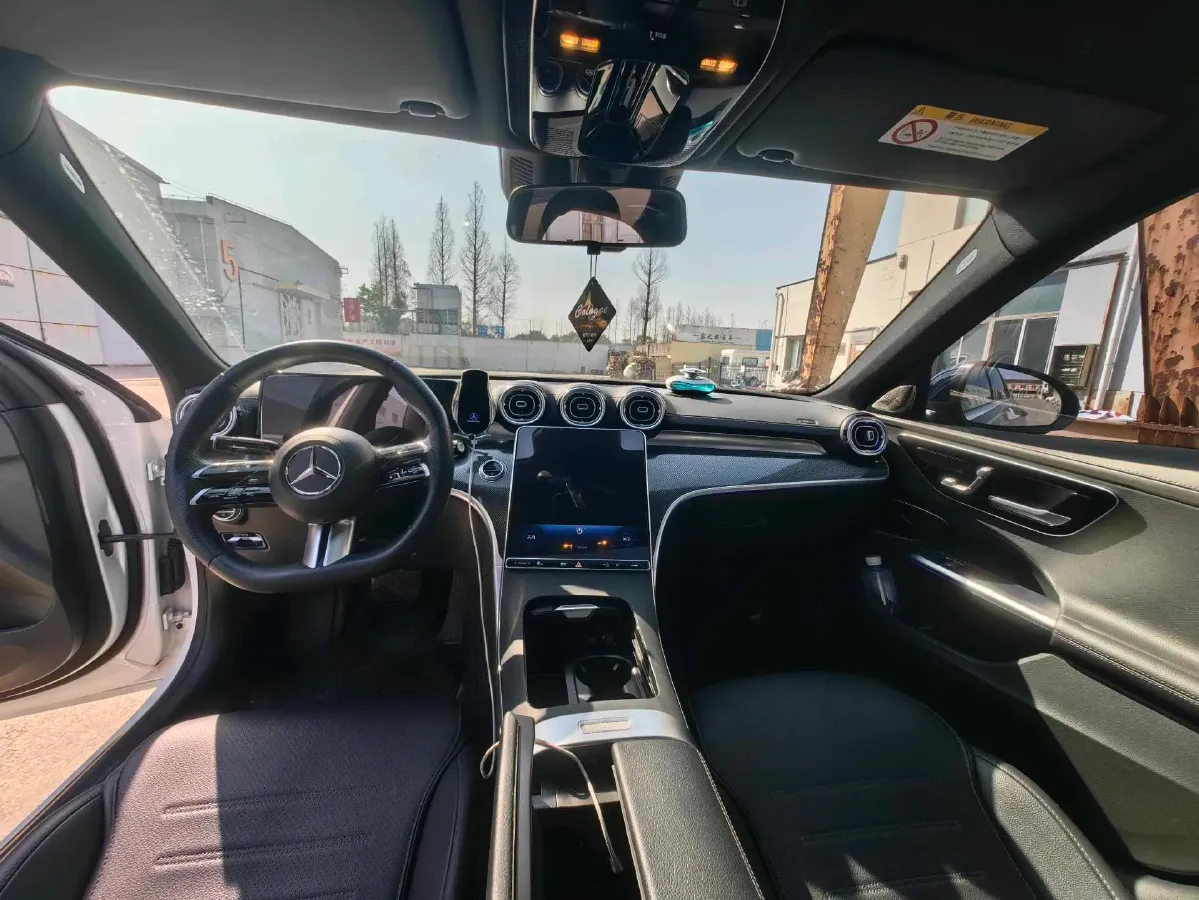 2023 Mercedes-Benz C Class 1.5T 204HP L4 9AT,autocango,china used car exporter,china ev exporter,chinese used car exporter,chinese used ev exporter