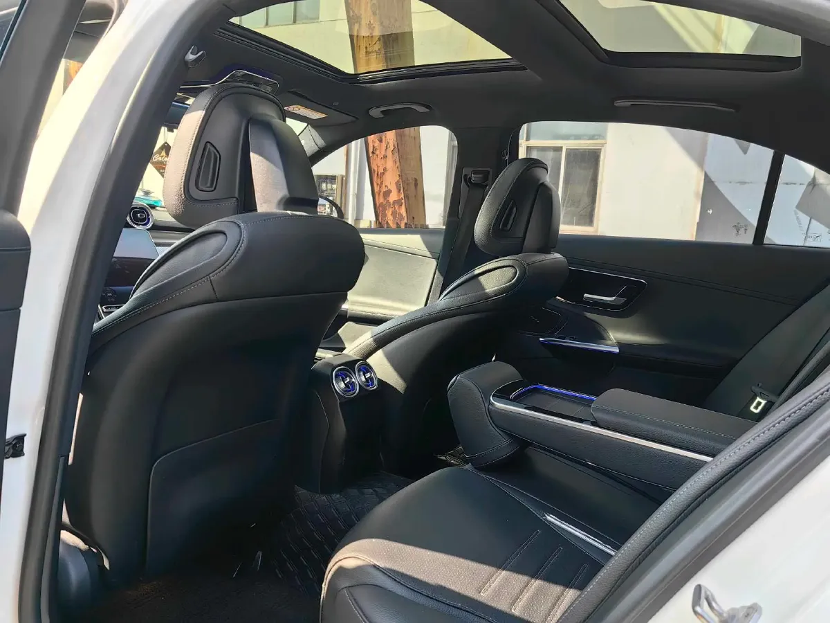 2023 Mercedes-Benz C Class 1.5T 204HP L4 9AT,autocango,china used car exporter,china ev exporter,chinese used car exporter,chinese used ev exporter