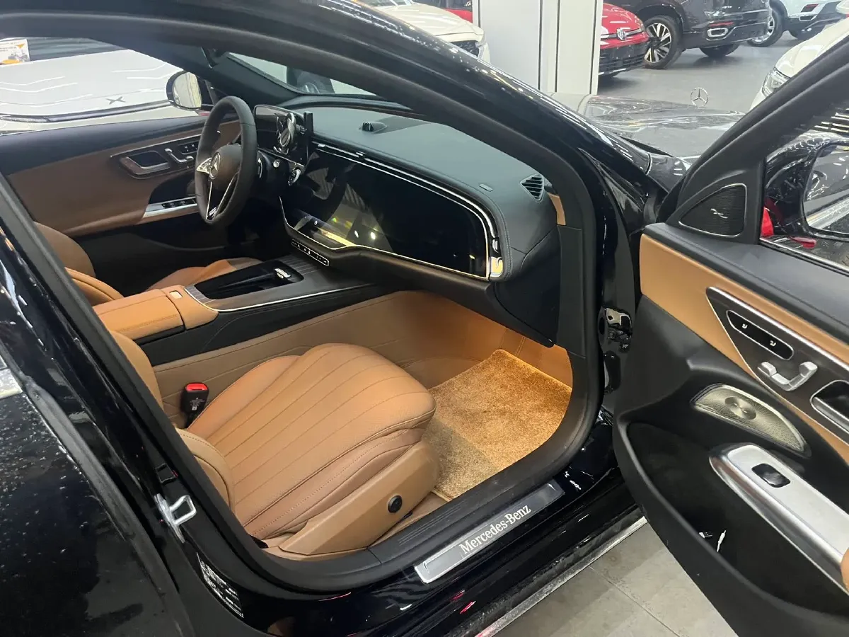 2026 Mercedes-Benz E Class 2.0T 258HP L4 9AT,autocango,china used car exporter,china ev exporter,chinese used car exporter,chinese used ev exporter