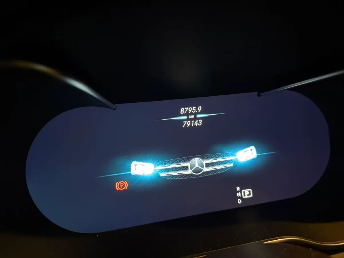 2021 Mercedes-Benz GLC Class 2.0T 197HP L4 9AT,autocango,china used car exporter,china ev exporter,chinese used car exporter,chinese used ev exporter