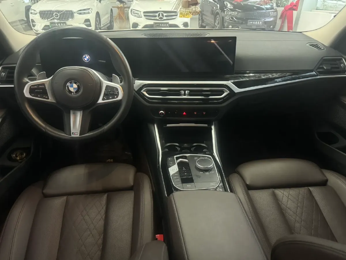 2023 BMW 3 Series 2.0T 156HP L4 8AT,autocango,china used car exporter,china ev exporter,chinese used car exporter,chinese used ev exporter