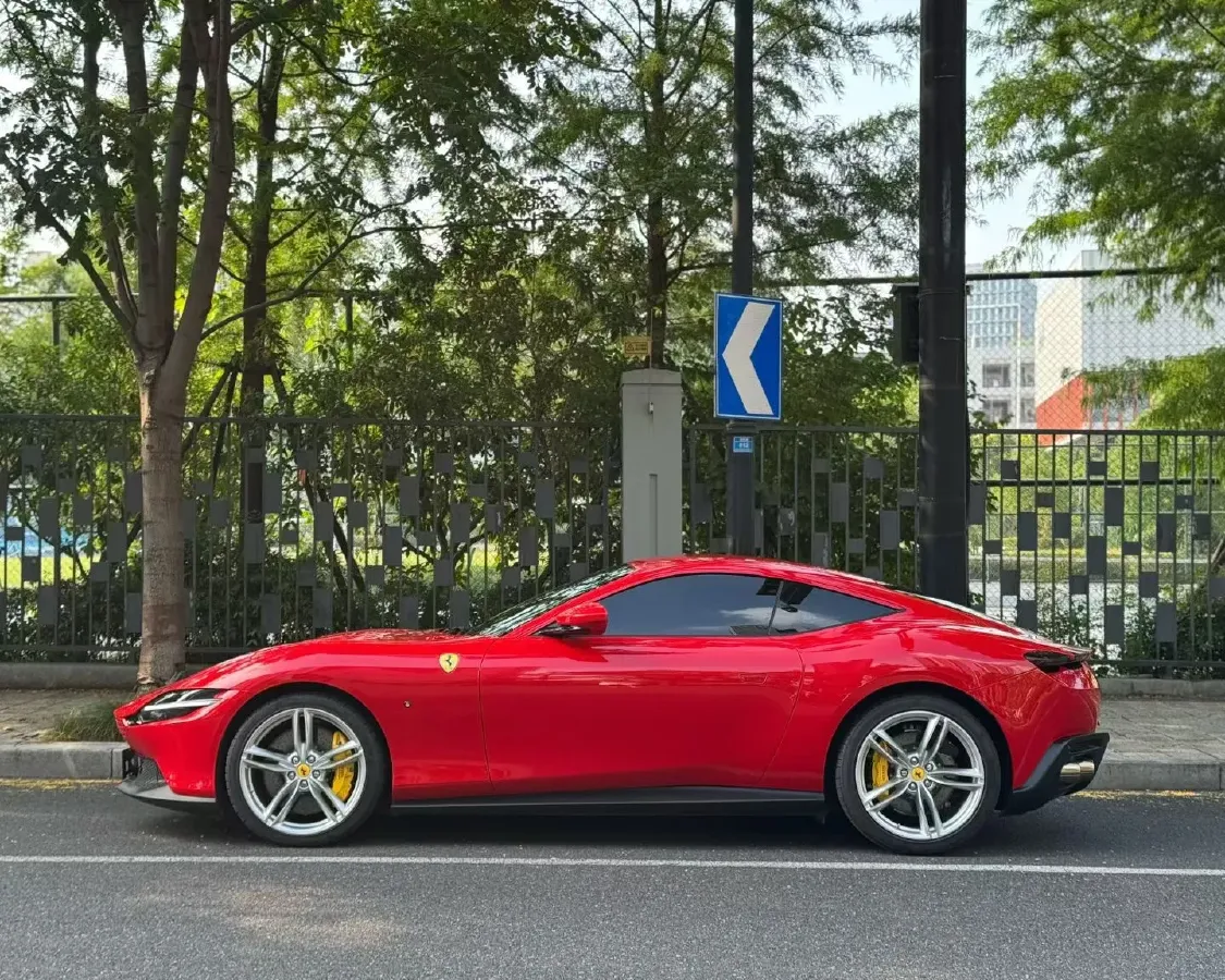 2020 Ferrari Roma 3.9T 620HP V8 8DCT,autocango,china used car exporter,china ev exporter,chinese used car exporter,chinese used ev exporter