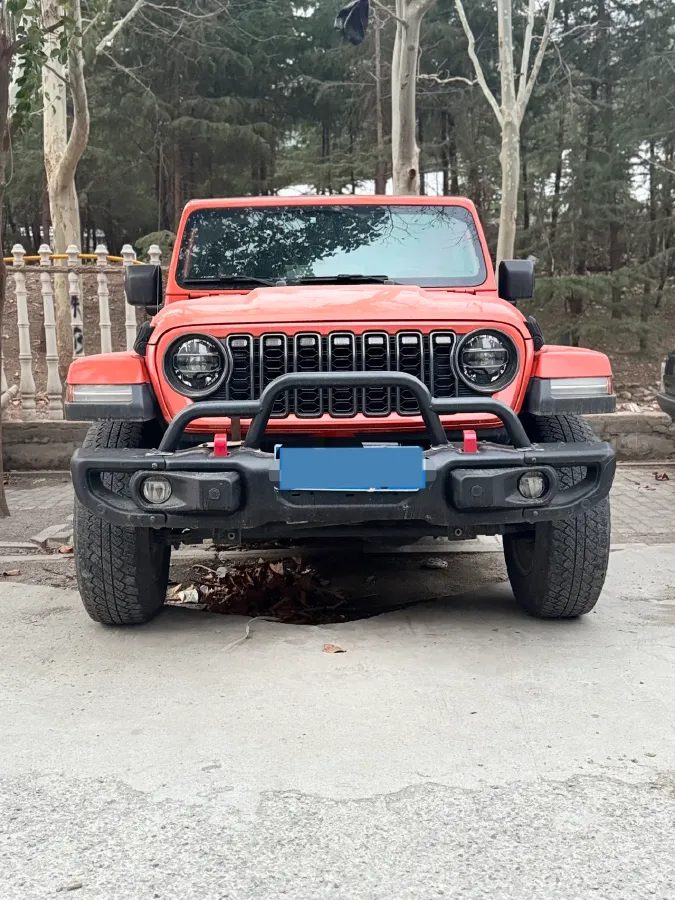 2019 Jeep Wrangler 2.0T 266HP L4 8AT,autocango,china used car exporter,china ev exporter,chinese used car exporter,chinese used ev exporter