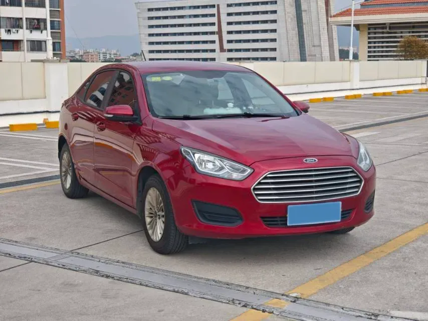 2017 Ford Escort 1.5L 113HP L4 6AT,autocango,china used car exporter,china ev exporter,chinese used car exporter,chinese used ev exporter