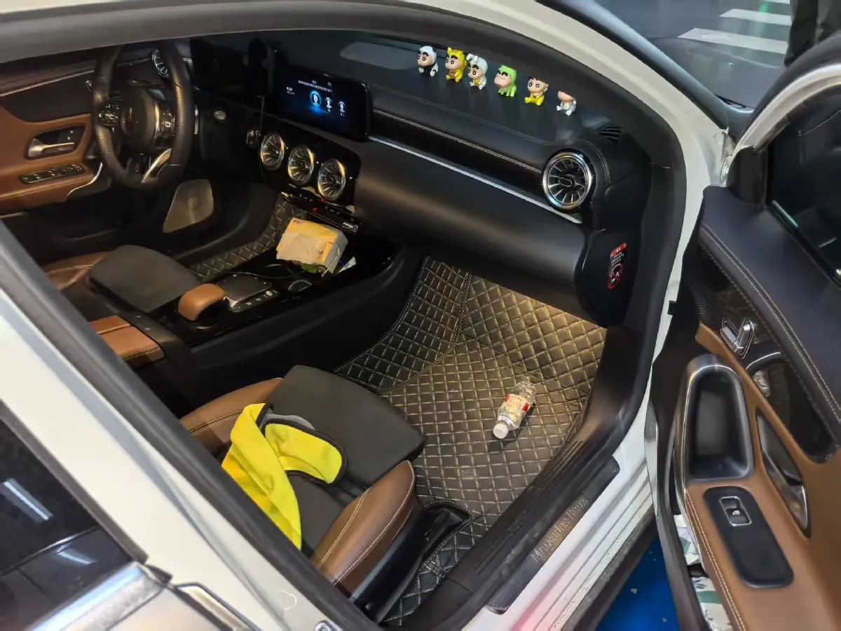 2021 Mercedes-Benz A Class 1.3T 163HP L4 7DCT,autocango,china used car exporter,china ev exporter,chinese used car exporter,chinese used ev exporter