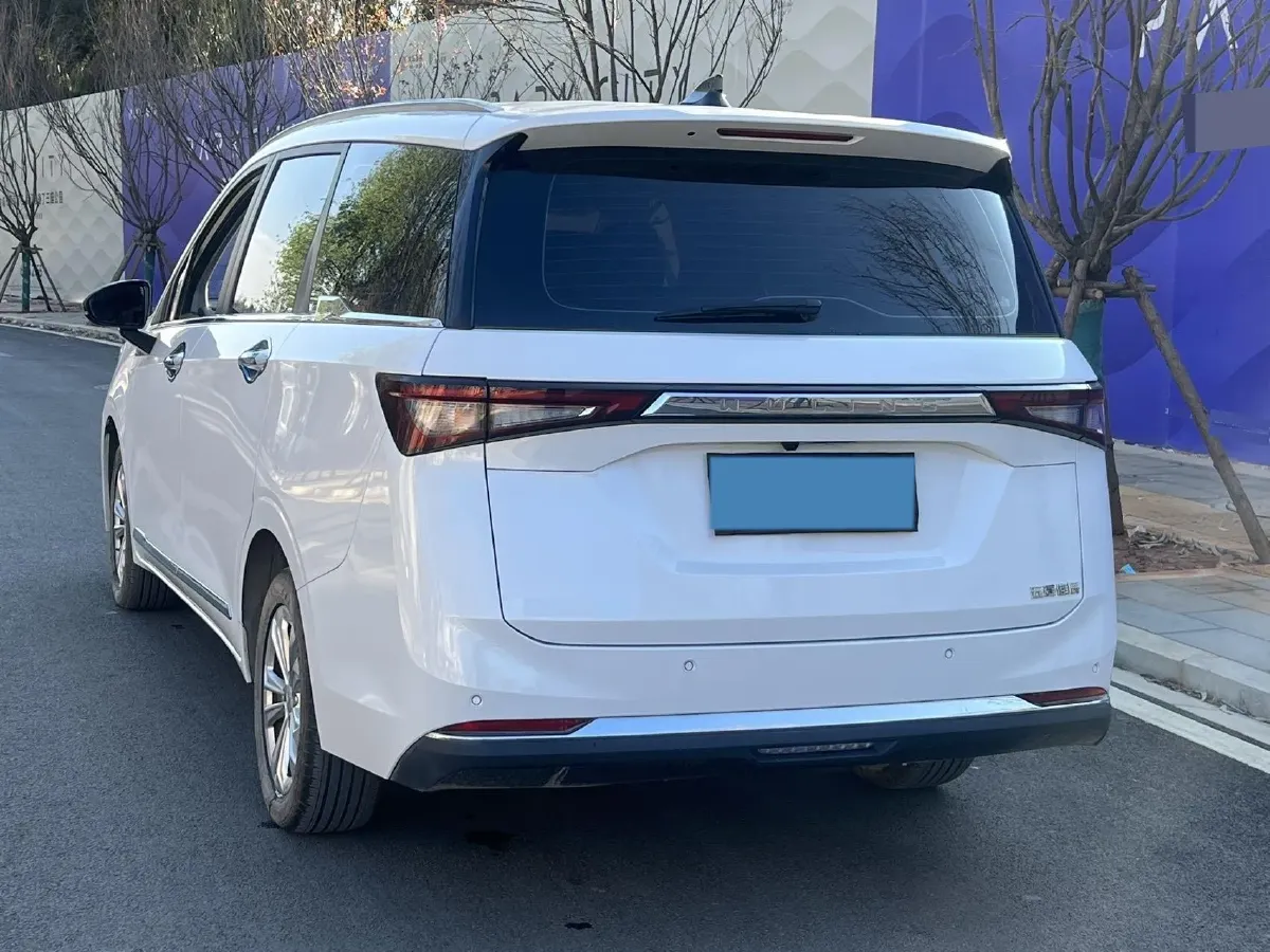 2022 WuLing KaiJie 1.5T 147HP L4 CVT,autocango,china used car exporter,china ev exporter,chinese used car exporter,chinese used ev exporter