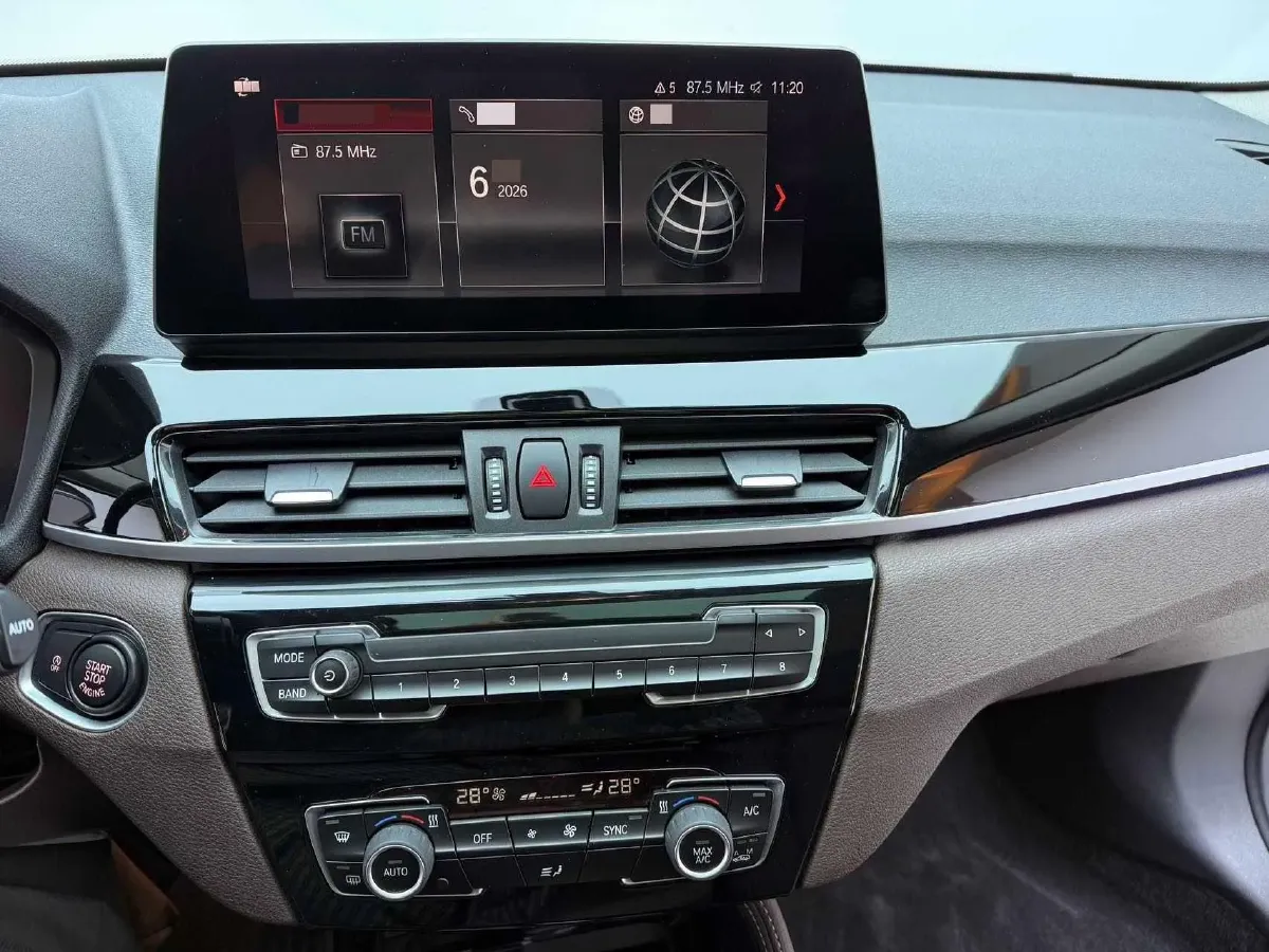 2021 BMW X1 1.5T 140HP L3 7DCT,autocango,china used car exporter,china ev exporter,chinese used car exporter,chinese used ev exporter