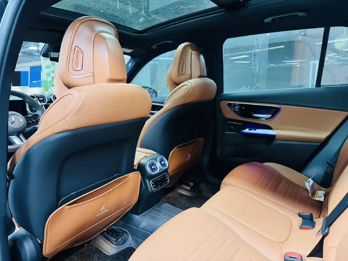 2024 Mercedes-Benz GLC Class 2.0T 258HP L4 9AT,autocango,china used car exporter,china ev exporter,chinese used car exporter,chinese used ev exporter