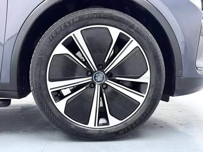 2022 Jeep Grand Commander 2.0T 265HP L4 9AT,autocango,china used car exporter,china ev exporter,chinese used car exporter,chinese used ev exporter