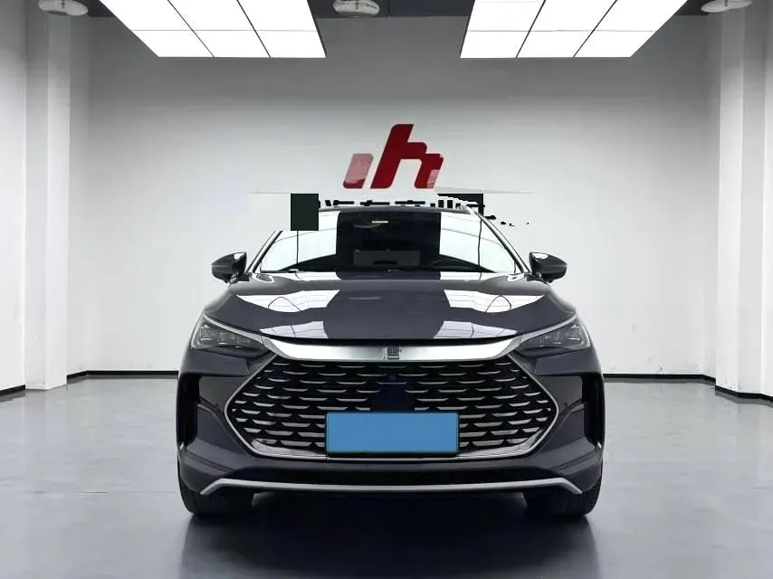 2022 Jeep Grand Commander 2.0T 265HP L4 9AT,autocango,china used car exporter,china ev exporter,chinese used car exporter,chinese used ev exporter