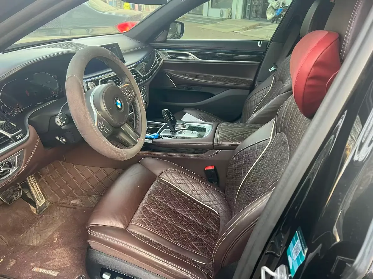 2021 BMW 7 Series 3.0T 340HP L6 8AT,autocango,china used car exporter,china ev exporter,chinese used car exporter,chinese used ev exporter