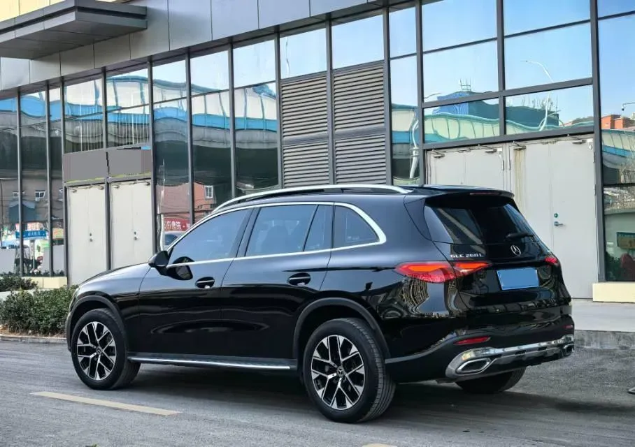 2023 Mercedes-Benz GLC Class 2.0T 204HP L4 9AT,autocango,china used car exporter,china ev exporter,chinese used car exporter,chinese used ev exporter