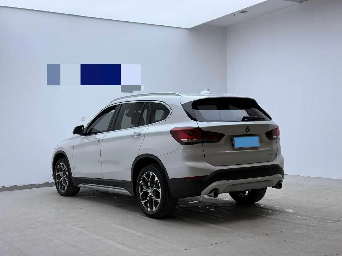 2022 BMW X1 1.5T 140HP L3 7DCT,autocango,china used car exporter,china ev exporter,chinese used car exporter,chinese used ev exporter