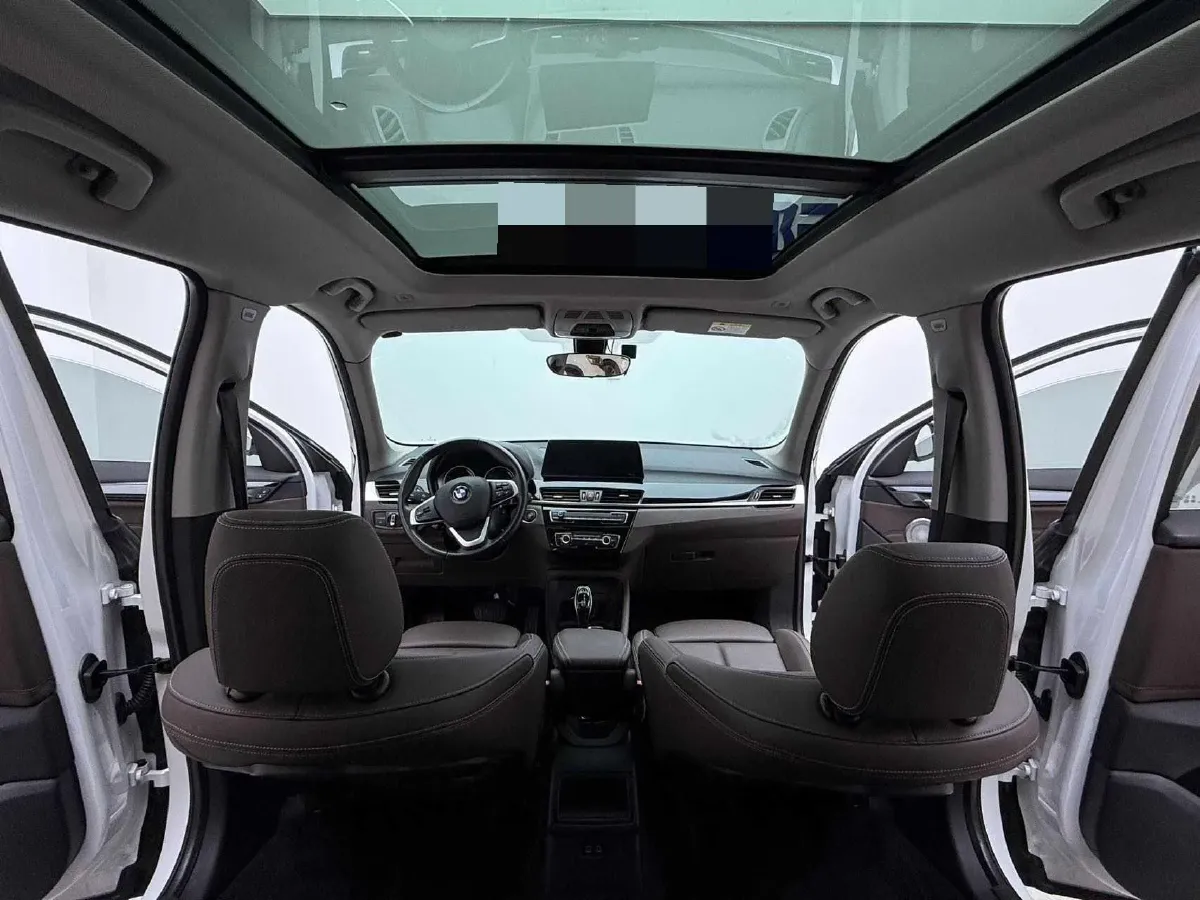 2022 BMW X1 1.5T 140HP L3 7DCT,autocango,china used car exporter,china ev exporter,chinese used car exporter,chinese used ev exporter