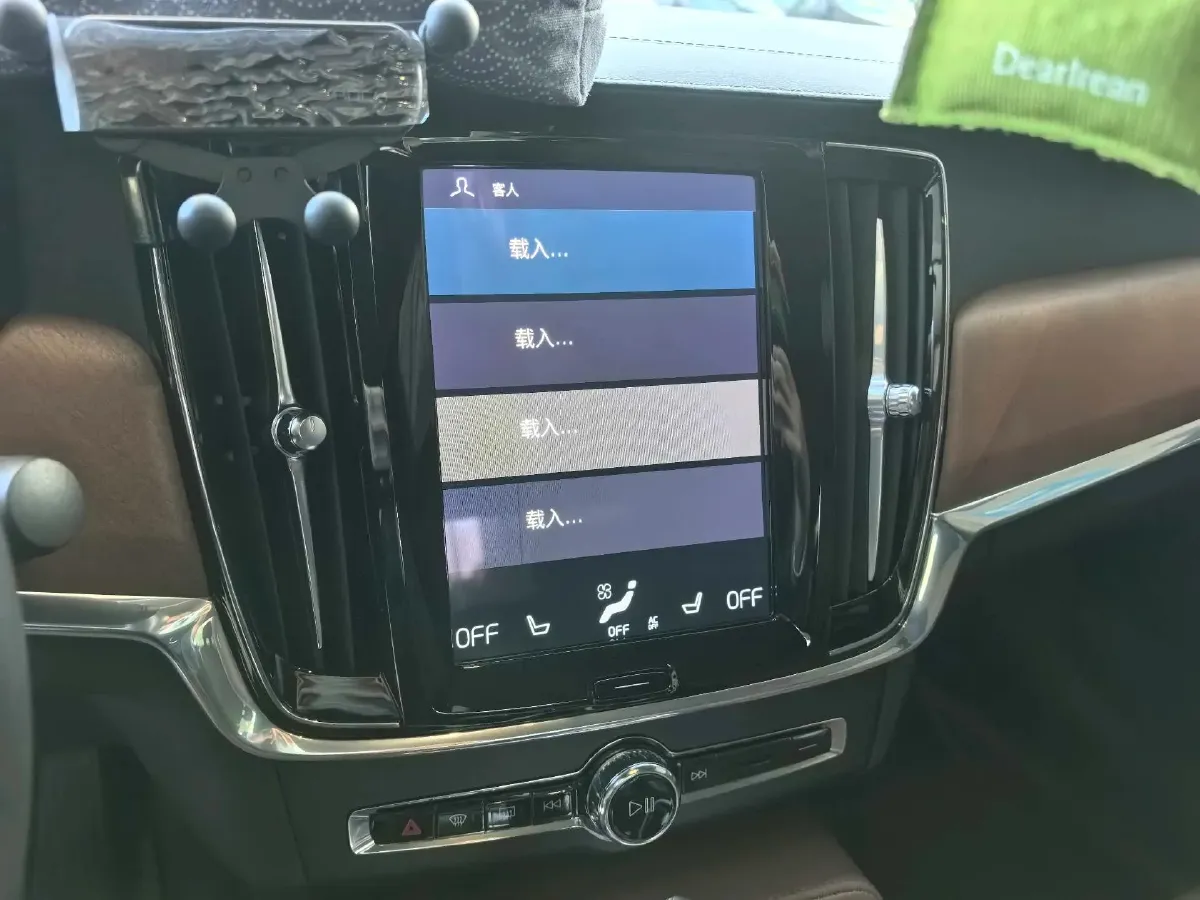 2020 Volvo S90 2.0T 254HP L4 8AT,autocango,china used car exporter,china ev exporter,chinese used car exporter,chinese used ev exporter