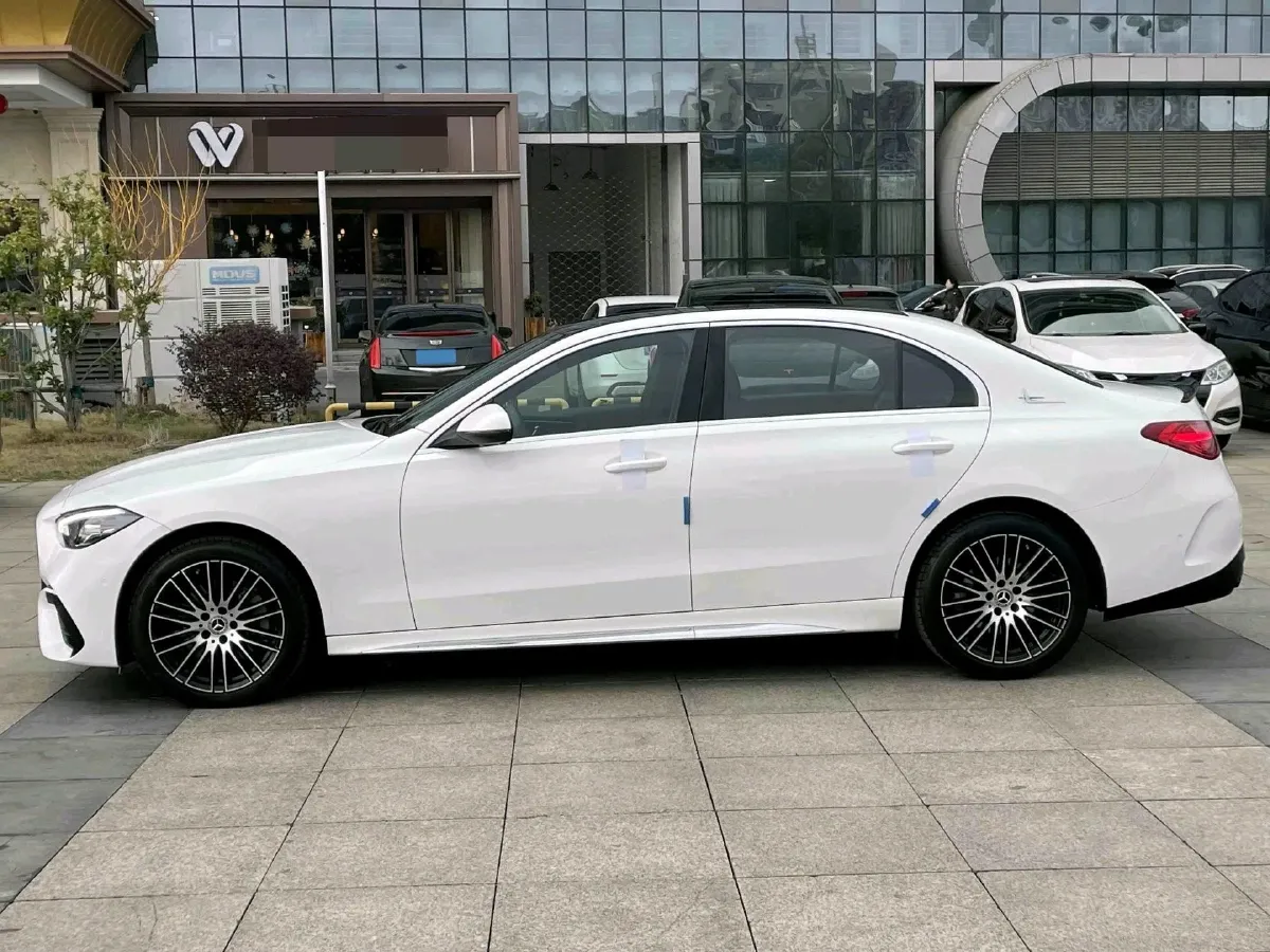 2024 Mercedes-Benz C Class 1.5T 204HP L4 9AT,autocango,china used car exporter,china ev exporter,chinese used car exporter,chinese used ev exporter